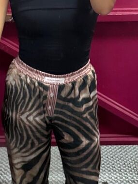Handover Zebra Print Pants